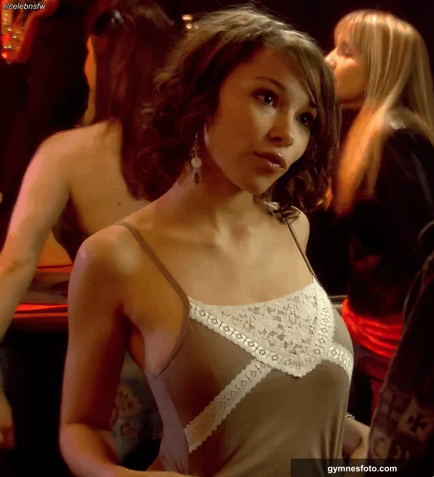 Jessica Parker Kennedy
