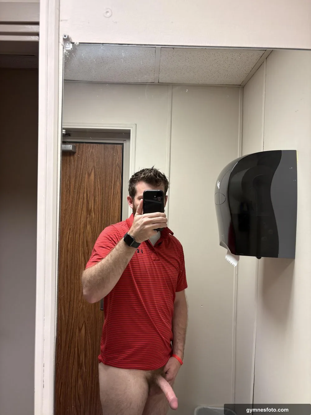(34) looking for the attention my wife won’t give me. Straig