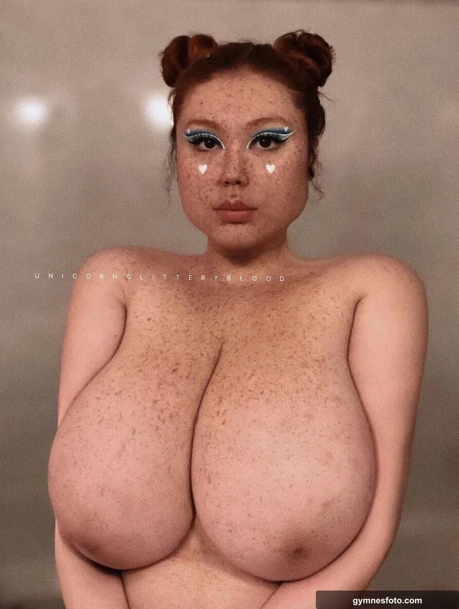 [OC] are natural tiddies better than fakes?