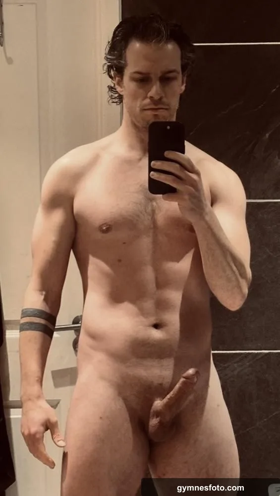 Always horny after a gym sesh
