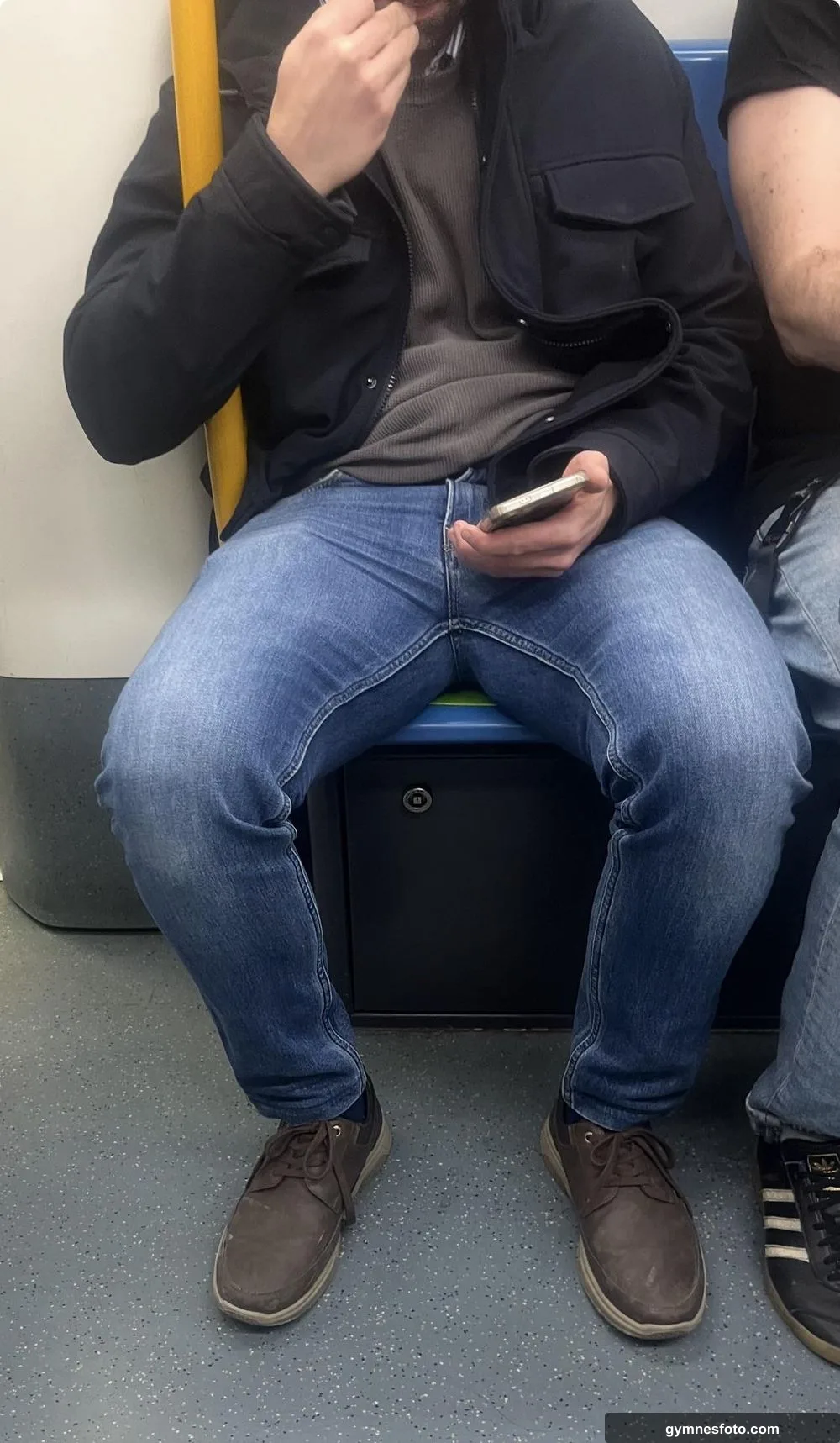 40 Straight in the subway