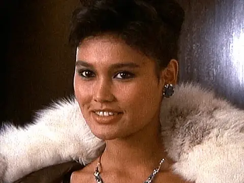 Tia Carrere