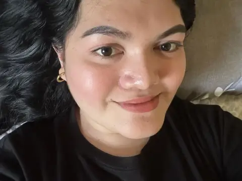 Any guys into Asian tgirl?